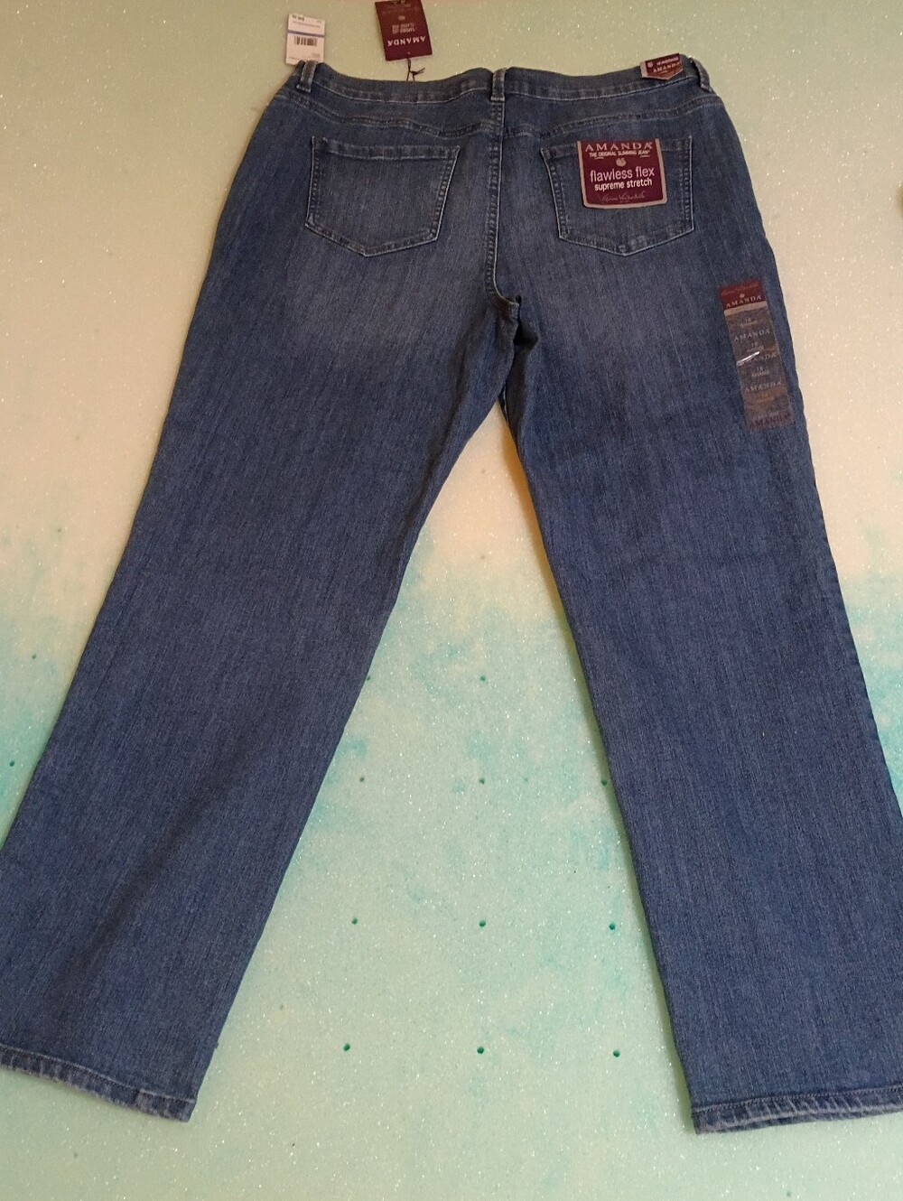 Gloria Vanderbilt Women's Classic Blue Relaxed Jeans - Picture 1 of 4
